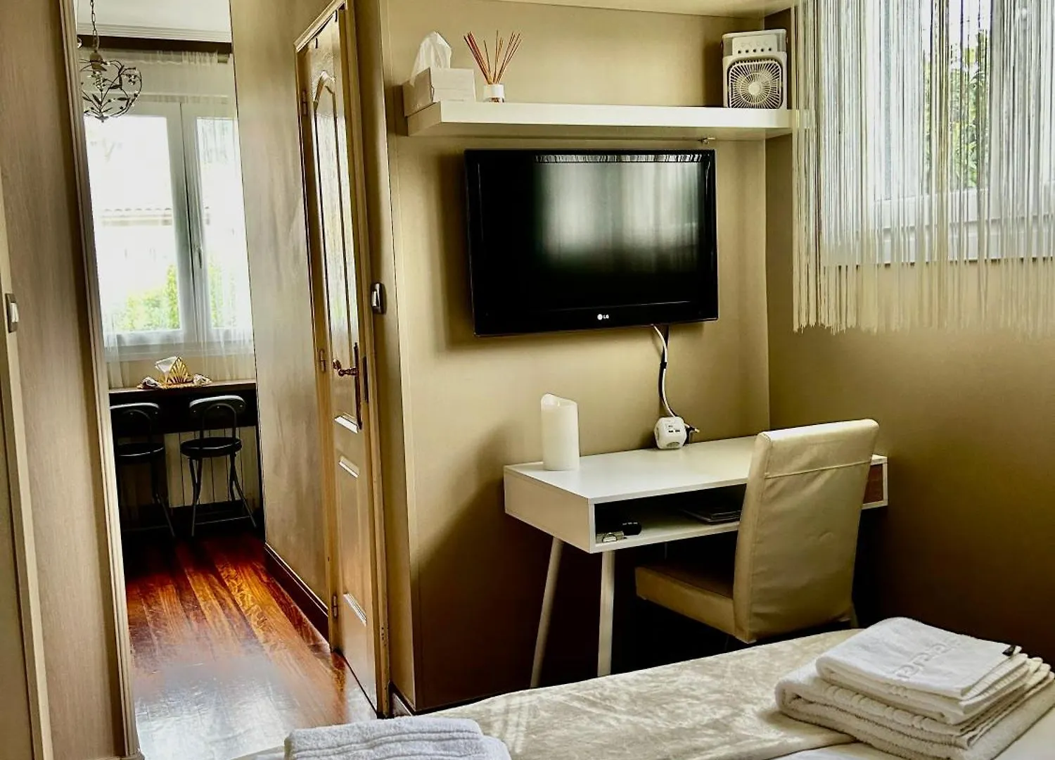 Habitacion Bano Cocina Jardin Y Parking Erandio